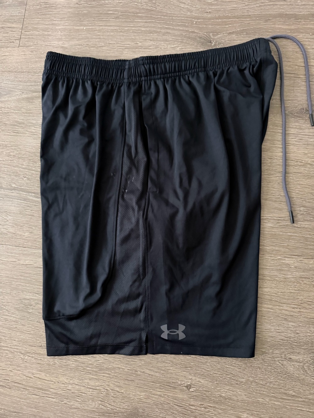 Under Armour Men’s Black Athletic Shorts